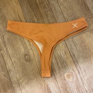 Boutine LA Bottoms! Never Worn